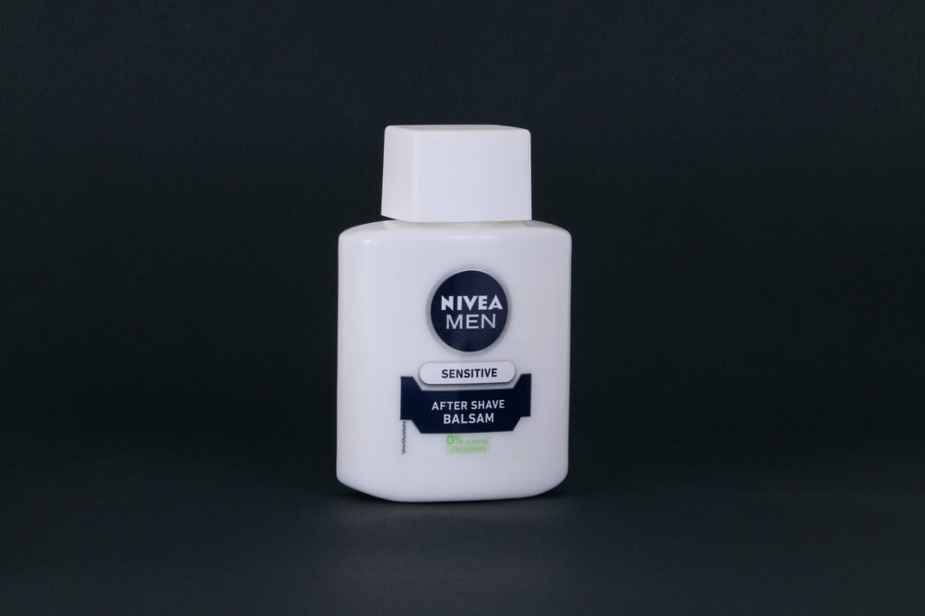 脇毛を剃っても残る原因とその対策は？